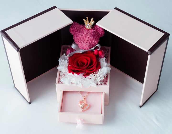 Wholesale Luxury Pink Jewelry Box with Preserved Roses
