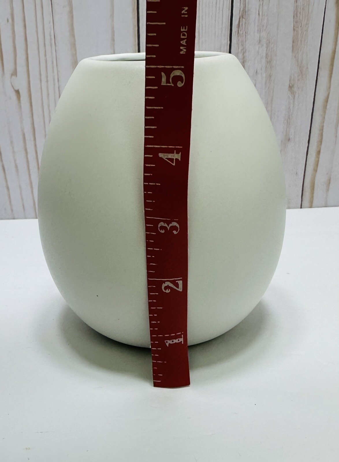 Farmhouse / Modern Decor New White Stoneware Vase, Home & Kitchen Decor