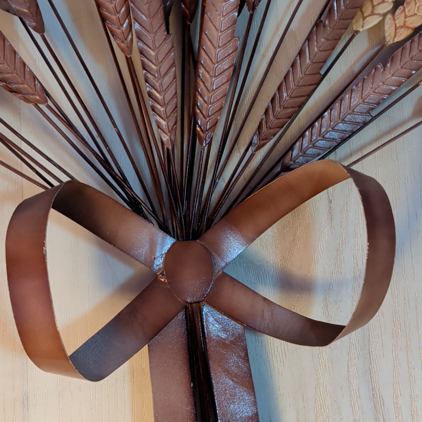 Metal Artificial Wheat Sheaf Bunch Wall Decor w/ Bow, Brown/Beige 20 in