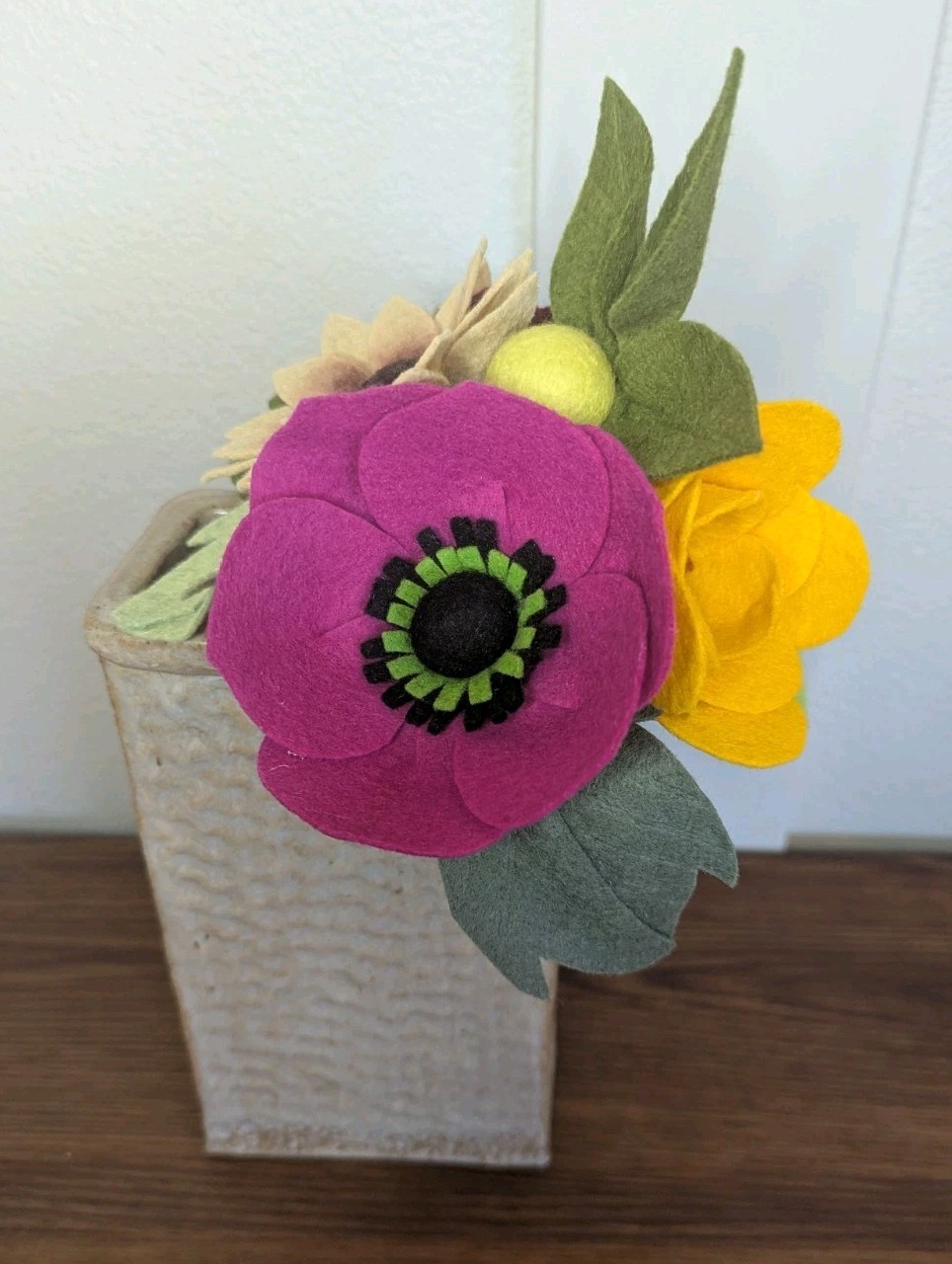 Beautiful Hand Cut Wool Blend Felt Flower Bouquet Gift Wrapped/Great Gift Idea!