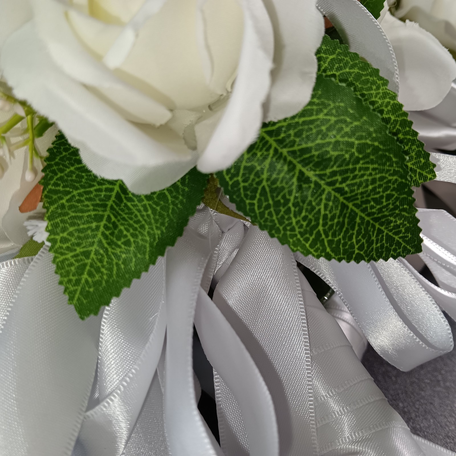 Lot Of 5 (1 Dozen) Artificial White Rose Faux Silk Bridesmaids Bouquets