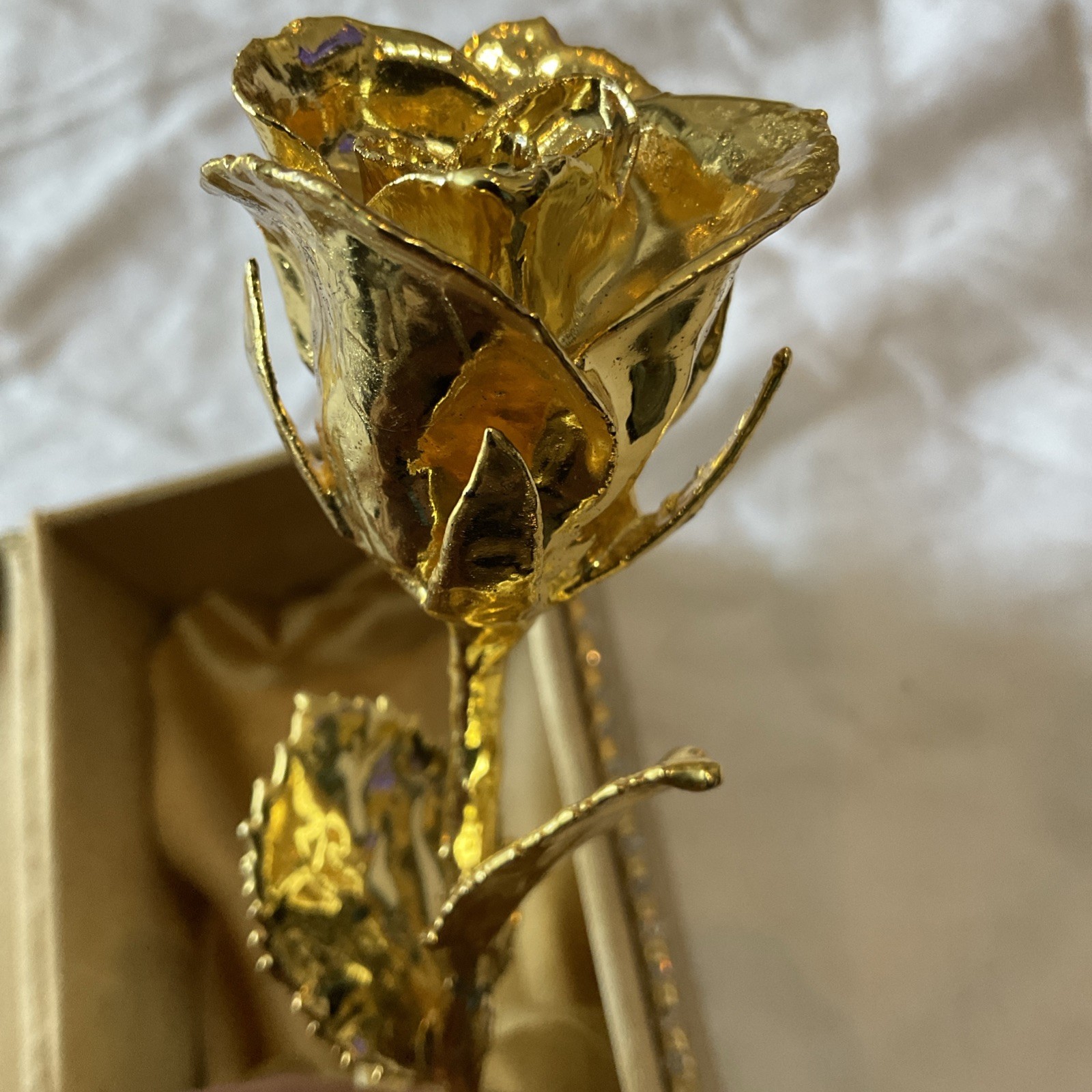 Gold Dipped 24K Natural Gold Rose with Golden Box Gift Men & Women 6″ Long