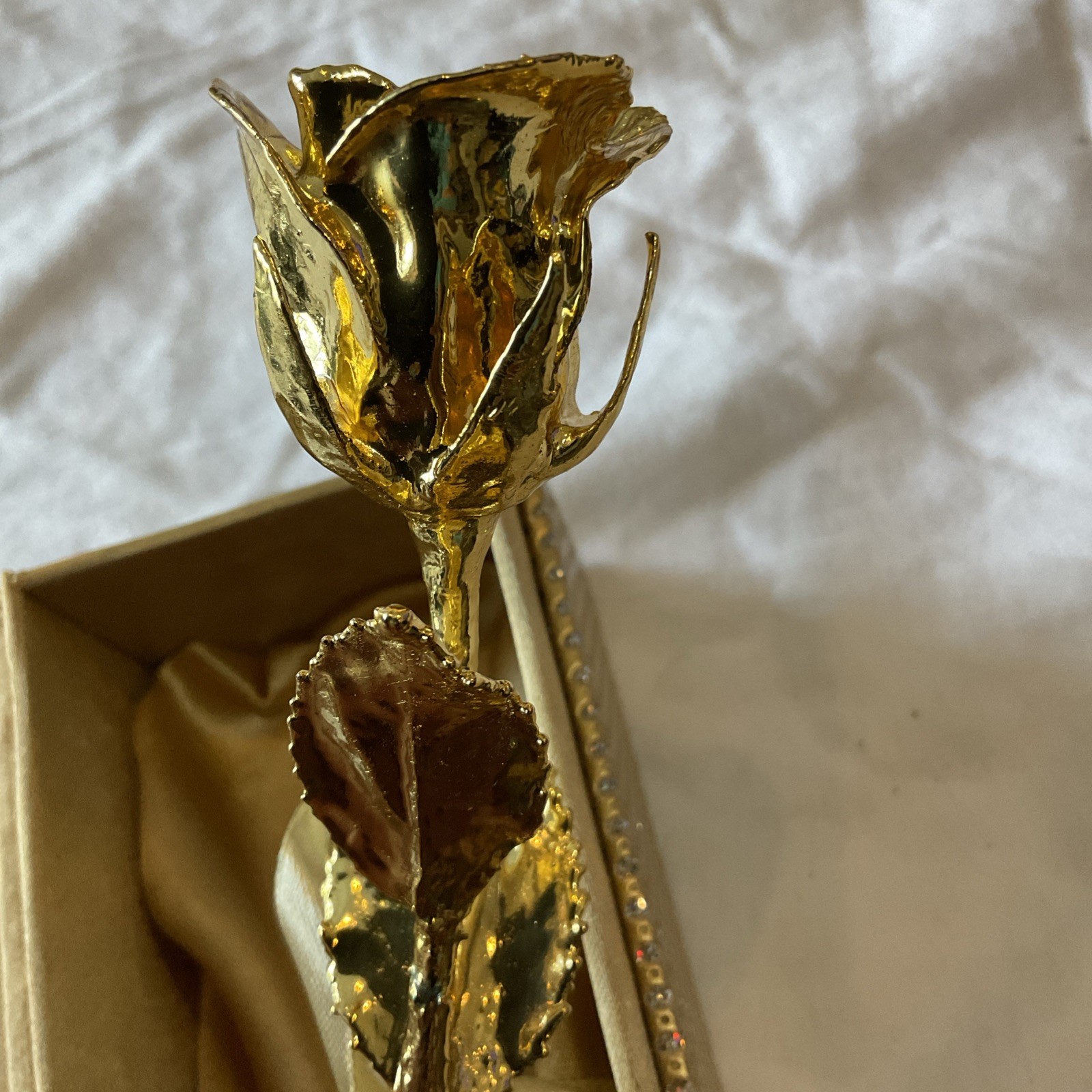 Gold Dipped 24K Natural Gold Rose with Golden Box Gift Men & Women 6″ Long