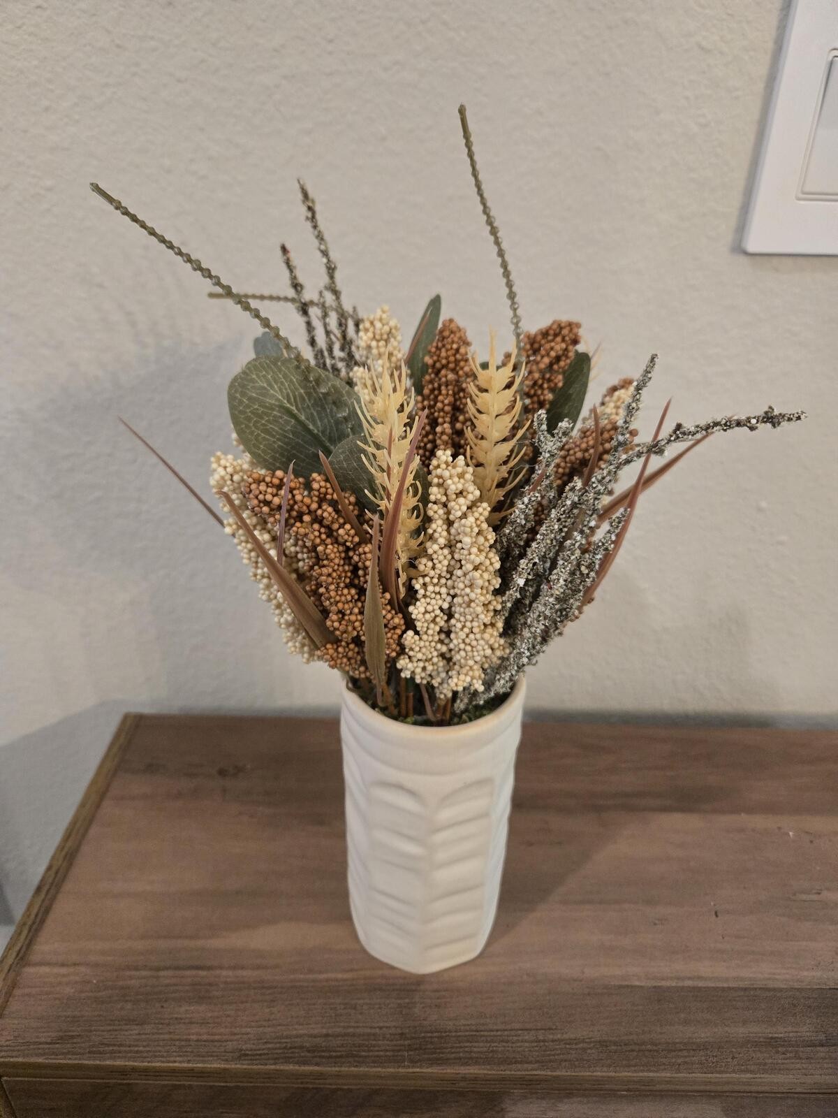 13.5″ Faux Dried Heather Floral Arrangement – Boho Farmhouse Decor Ceramic Vase