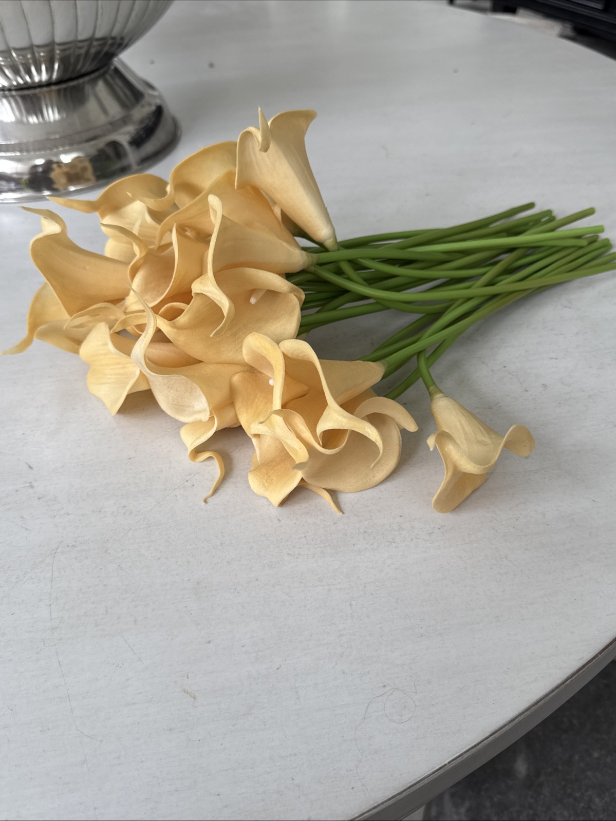 (24) Real Touch Artificial Calla Lily Flower Arrangement Bouquet