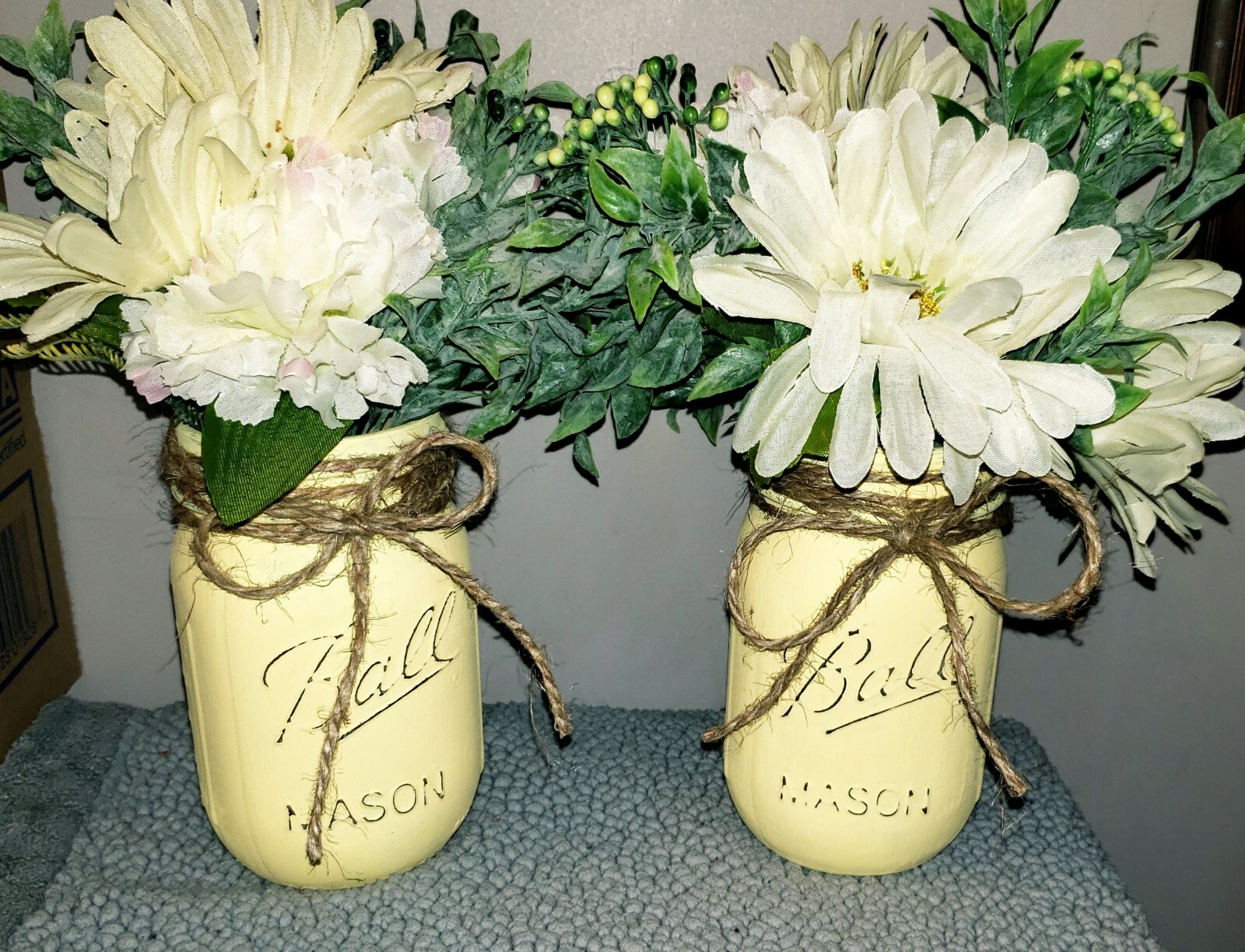 Beautiful Farmhouse Ball Mason Jar Decor pint Sized