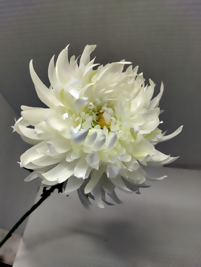 Artificial natural feel chrysanthemum stems WHITE