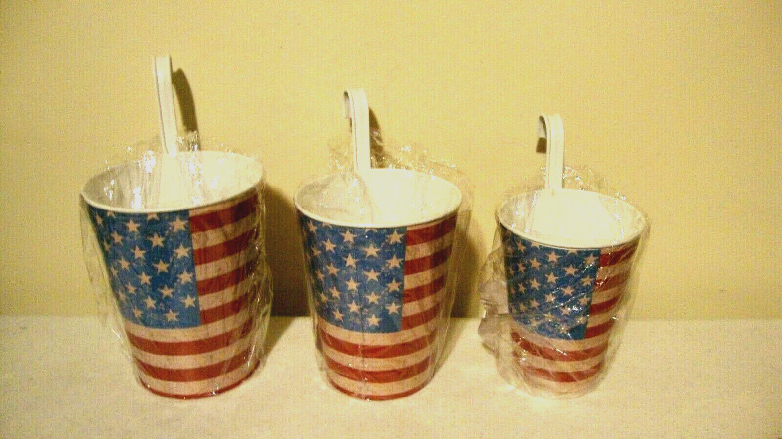 American Flag Hanging Planters – set 3