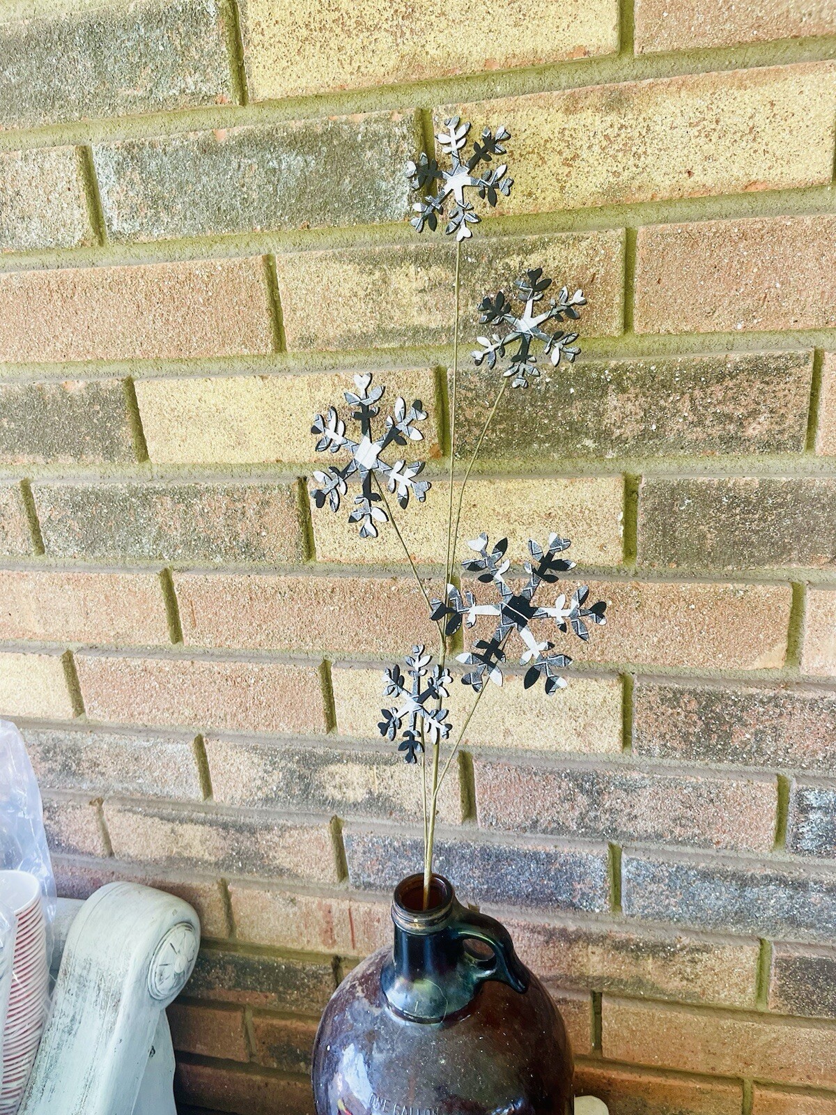 Black & White Plaid Snowflake Spray 27”
