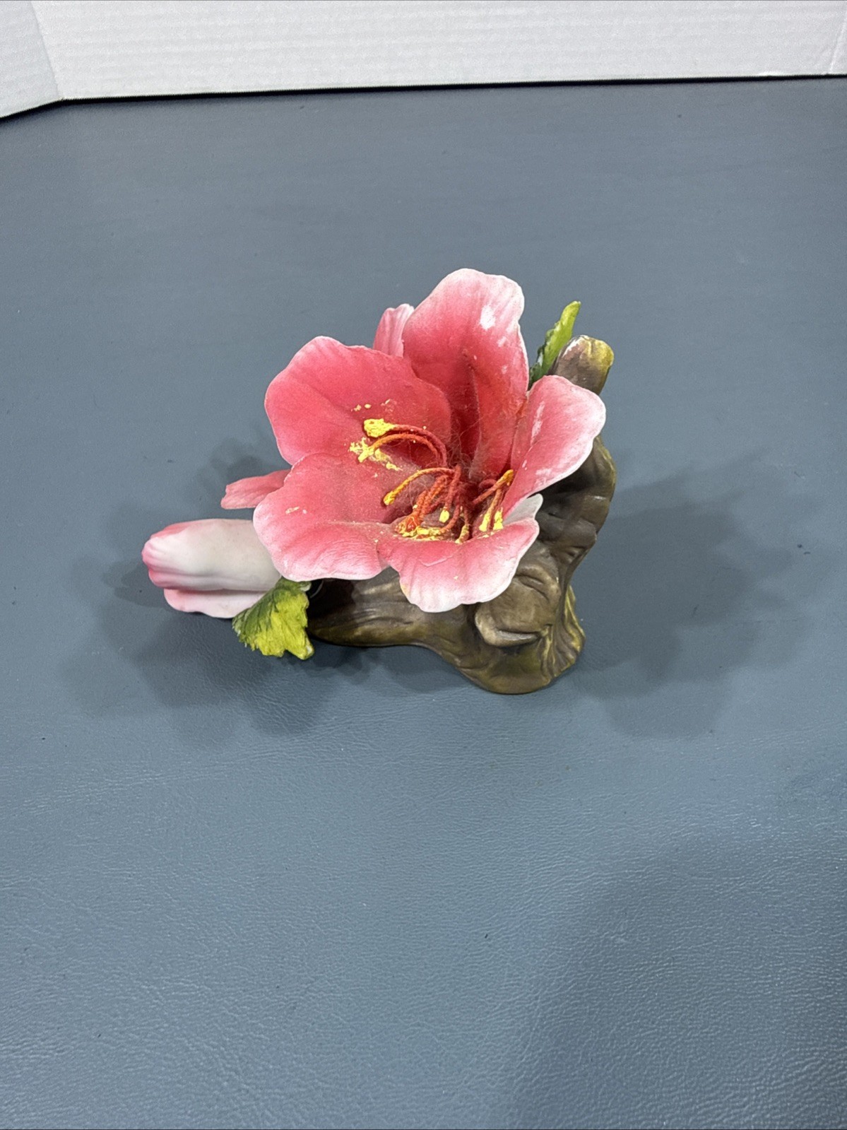 Artificial amaryllis flower table decoration