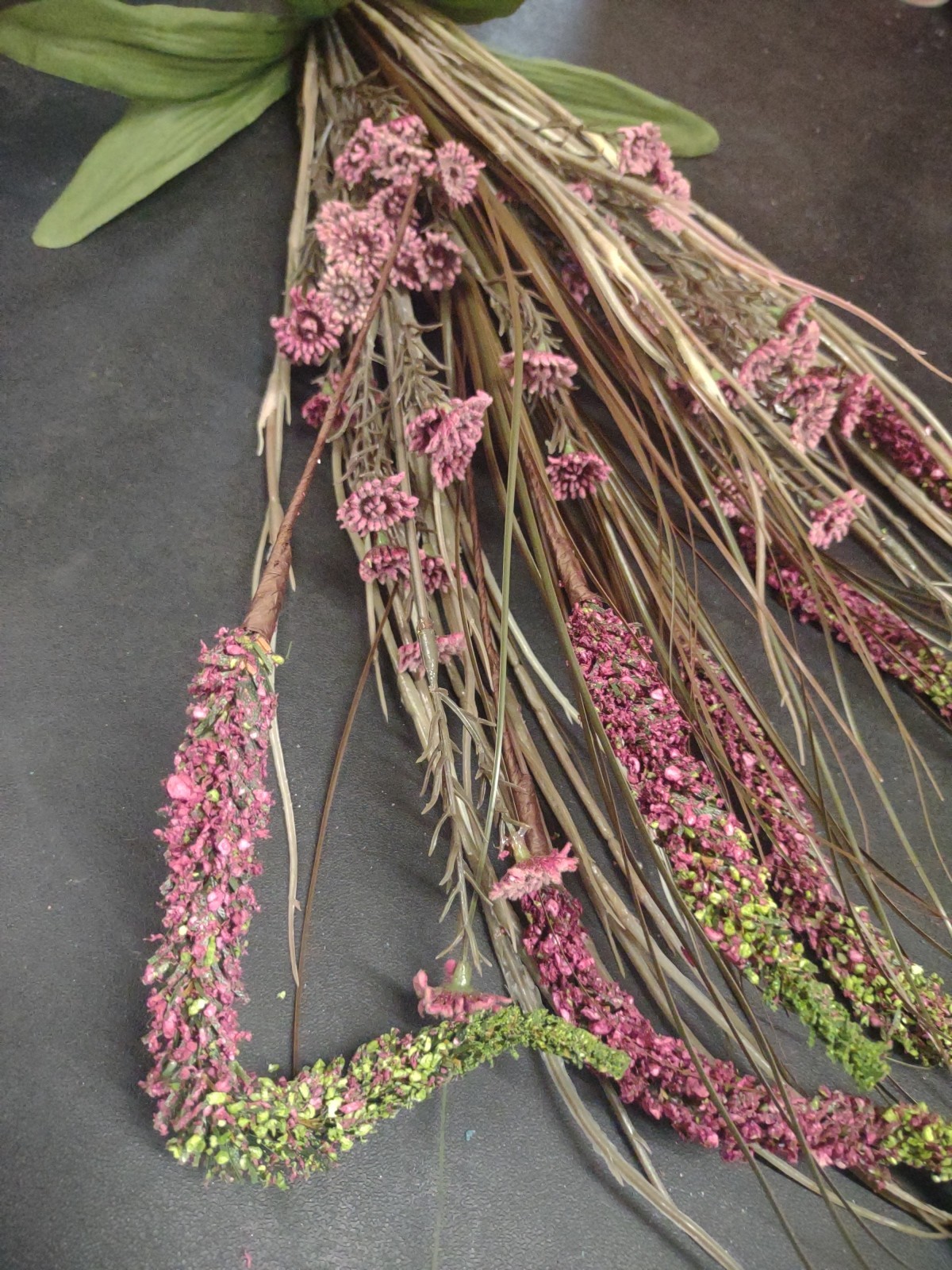 Vintage 22″ Plastic & Silk Bush, Swamp Lily Grass Plant Arrangement, Mauve Pink