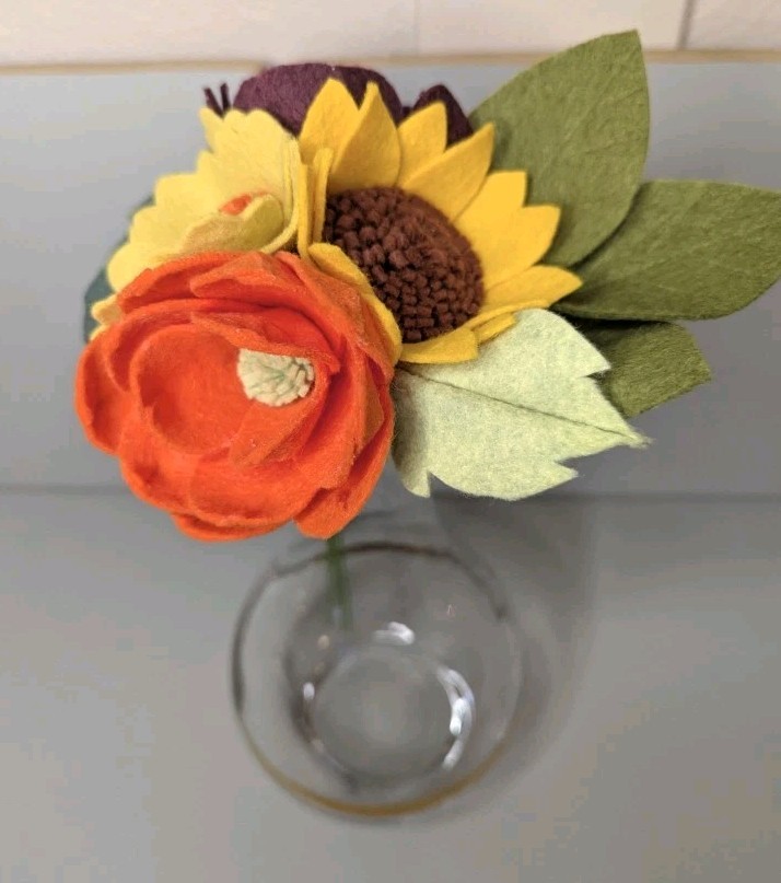 Beautiful Hand Cut Wool Blend Felt Flower Bouquet Gift Wrapped/Great Gift Idea!