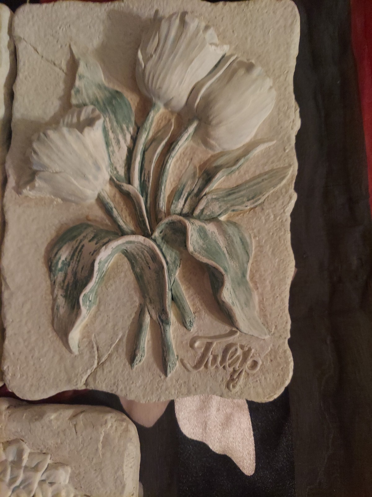 Excellent Condition Flower Raised Wall Decor 3 Pieces