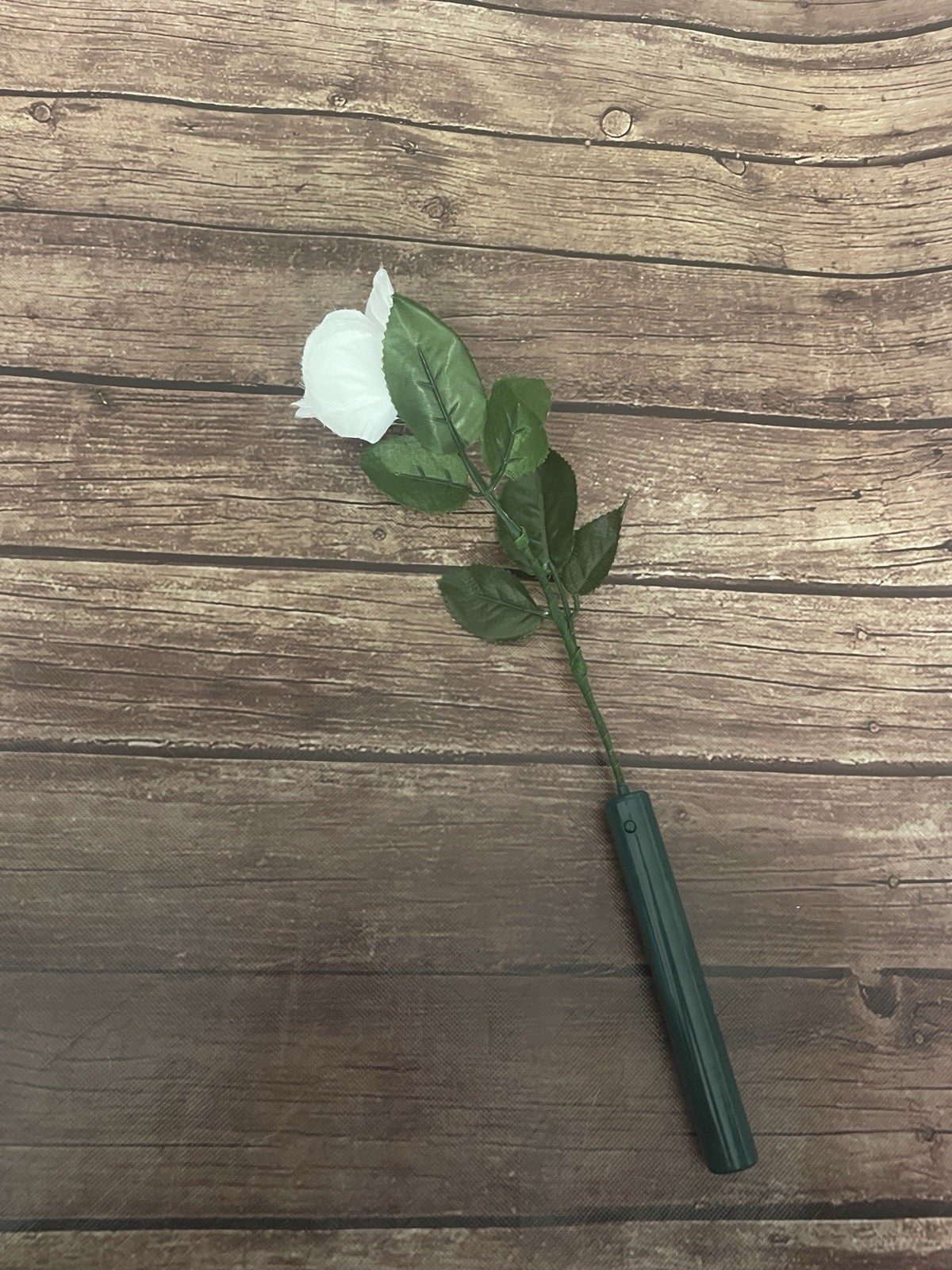 LED Light Up White Rose 16″