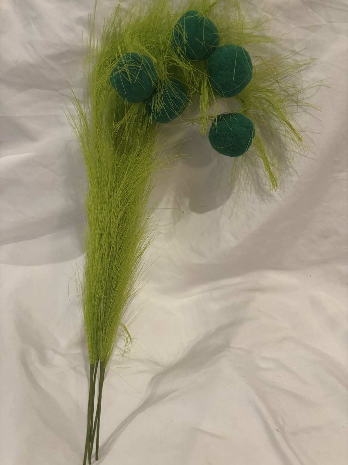 15Pcs-Decorative floral Green,White,Red; Plant stems, #30