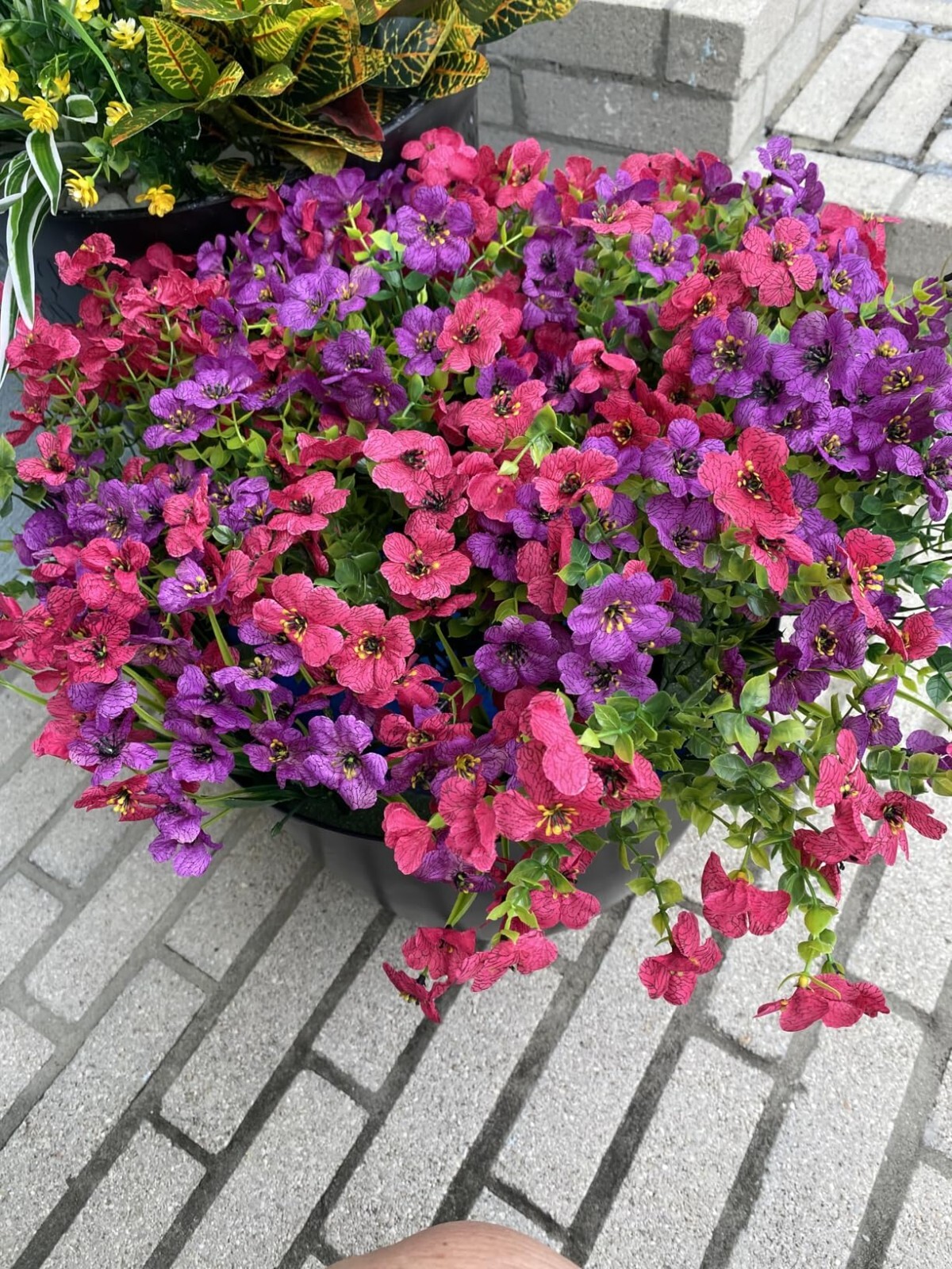 Fuchsia Pink 12 Bundles Artificial Flowers Mixing+Fern A Garden Porch Decor New