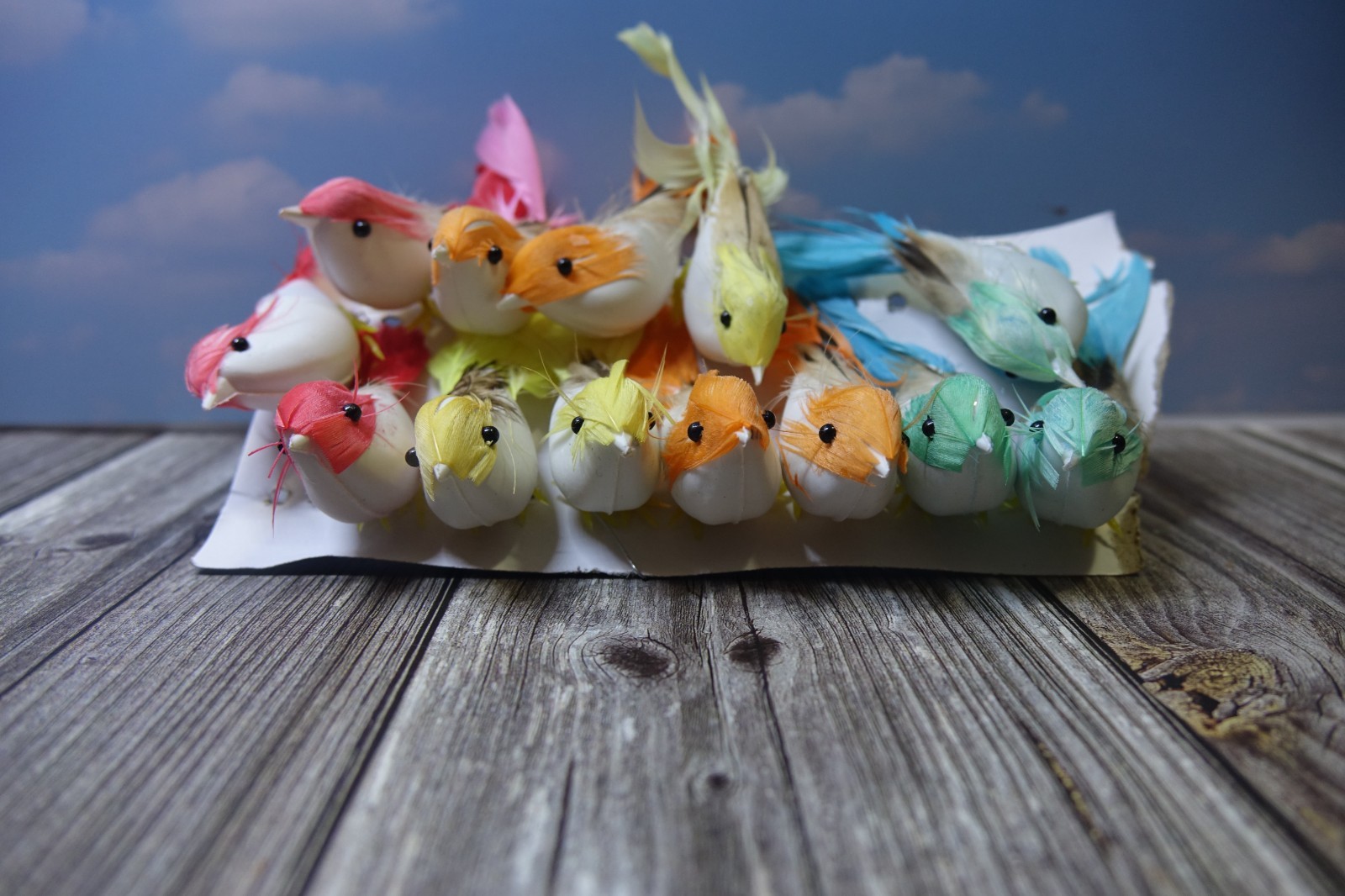 13pcs Vibrant Faux Birds Set with Wire Ties – Perfect for Home And Garden Decor