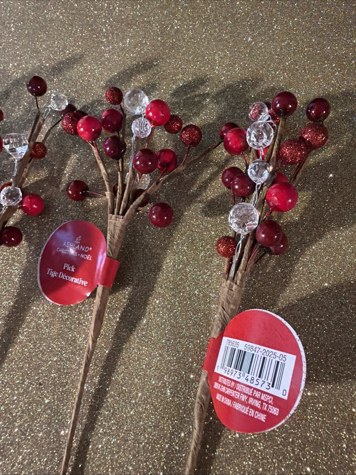 Christmas Ashland Red berry with crystal snow Bead 4 picks 7.5” Glitter Beads