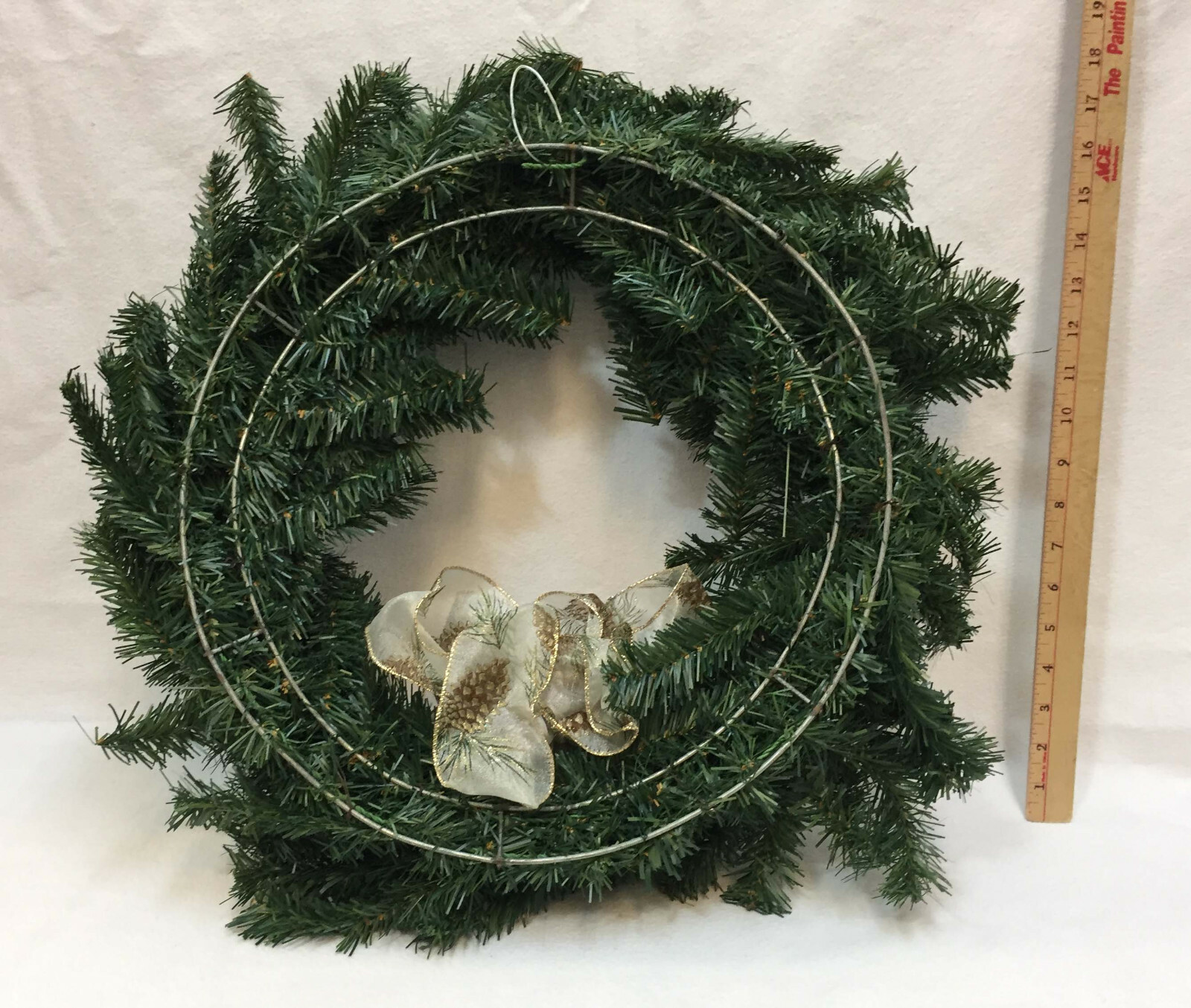 Wreath Green Pine Boughs Round Door 21″ Christmas Gold Bow Pine Cones & Berries