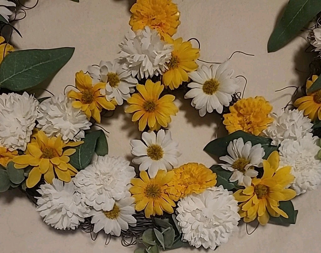 Peace Wreath Carnations Daisies Eucalyptus Leaves Foliage Cottagecore Boho 18″