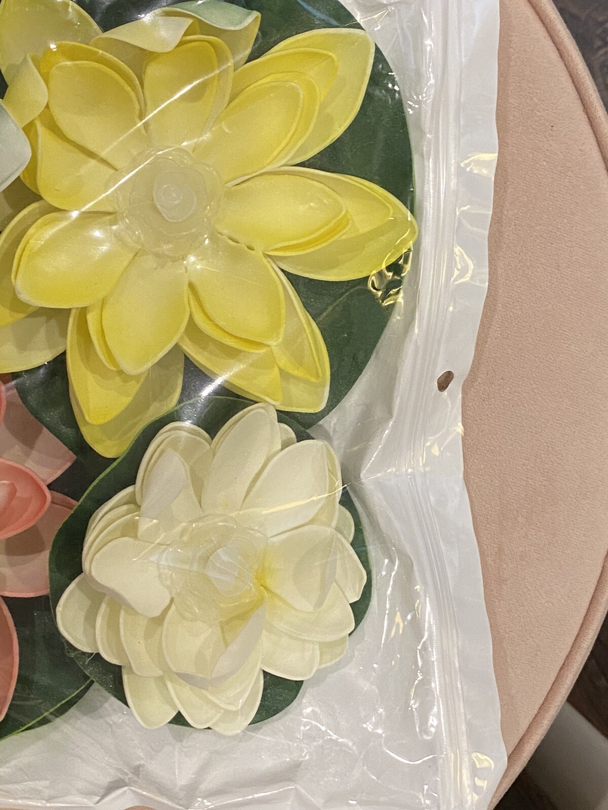 LACGO 6 Pcs Floating Foam Lotus Flower with Water Lily Pad Warm White Lights