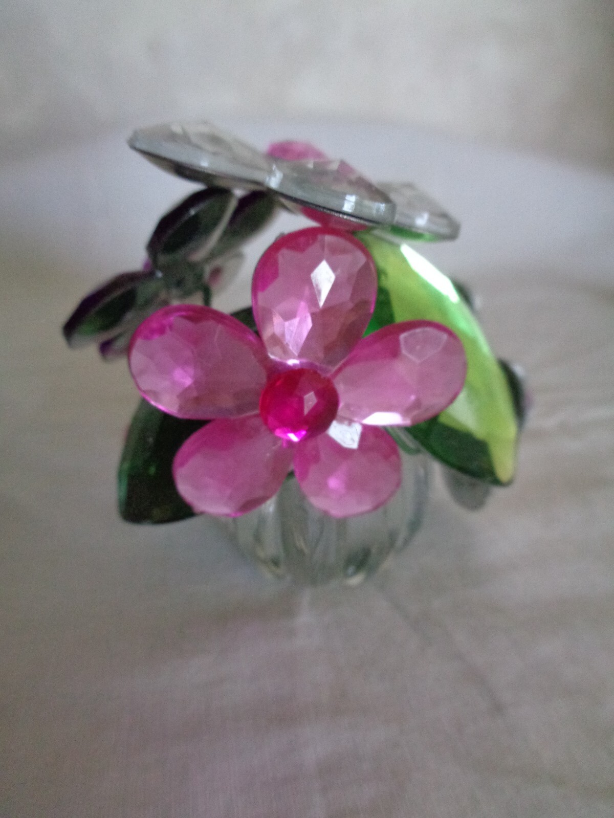 Plastic Daisy Decoration (#6245)