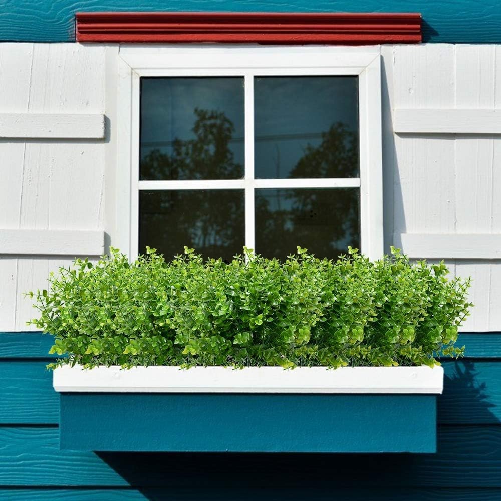 Artificial Boxwood Stems Outdoor UV Resistant No Fade Greenery 8 Bundles for …