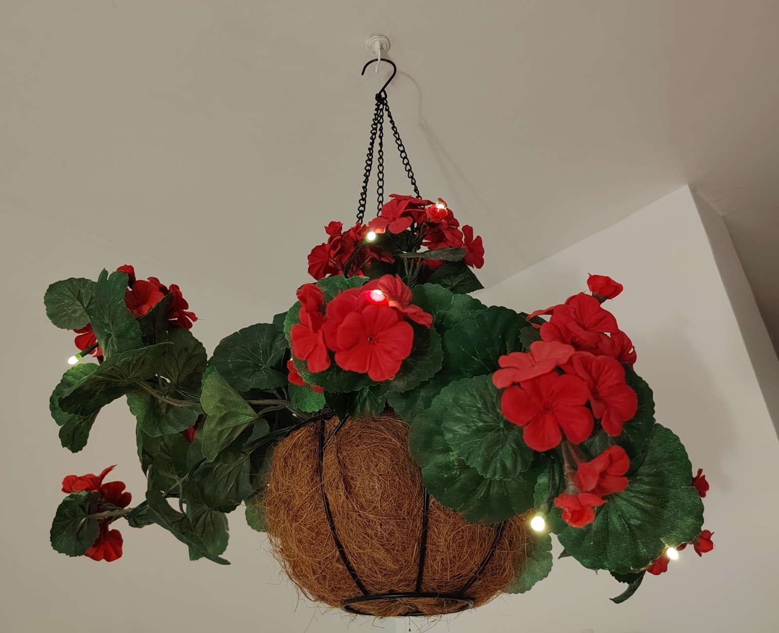 Flowering Geranium Artificial Plant Hanging Basket, Pelargonium W/ Lights, 24″