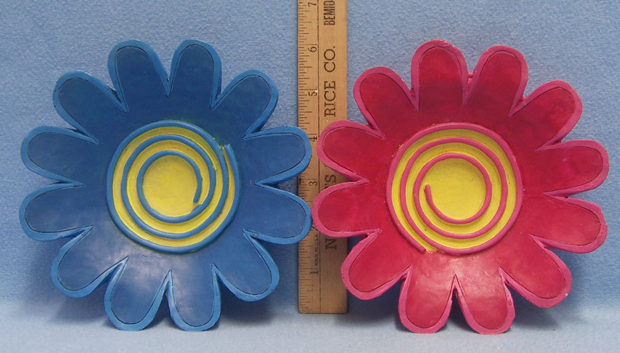 Pair 2 Pink & Blue Resin Flower Floral Figurines Wall Hangings Girls Room Decor