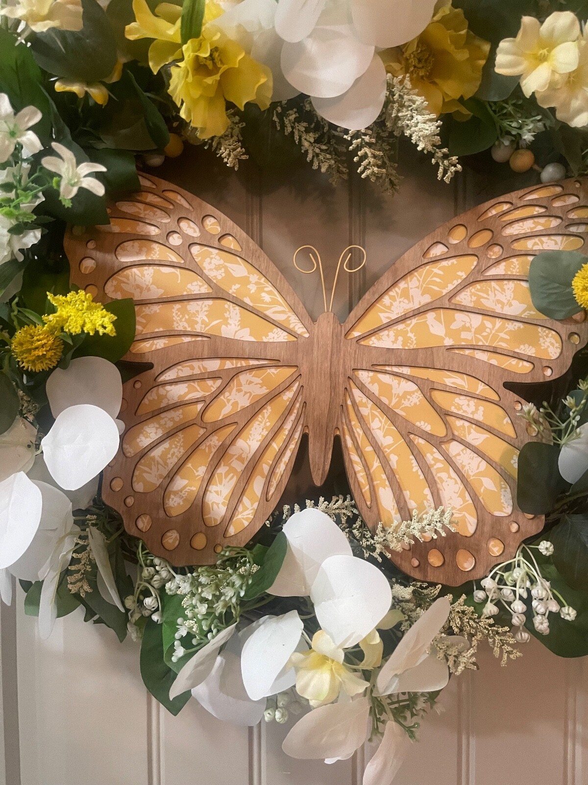 Yellow Butterfly Floral Grapevine Wreath by Taylormadecustombows 25x25x9″