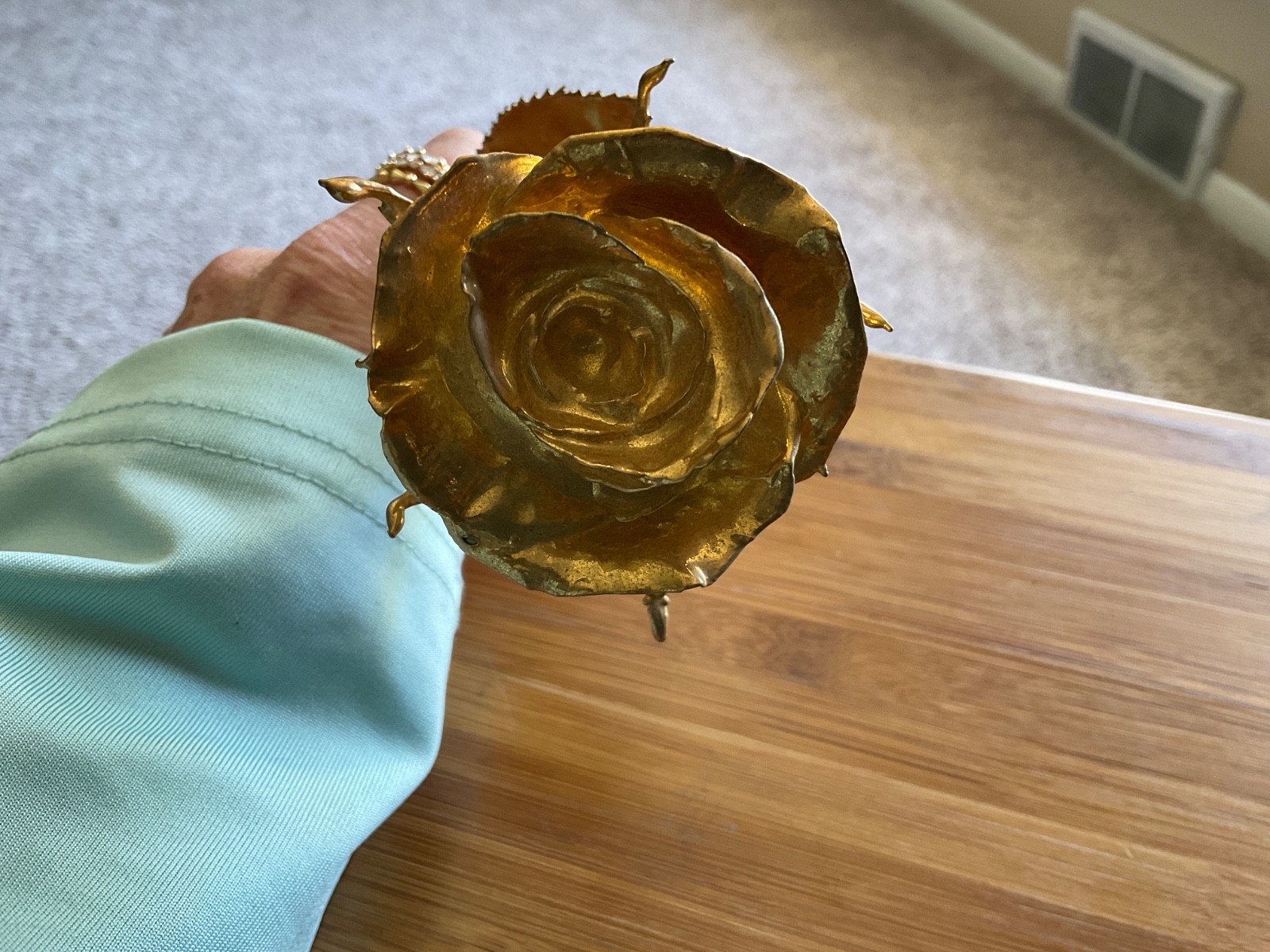 Steven Singer Jewelers Real Rose Preserved and Dipped in 24 Karat Gold Rose