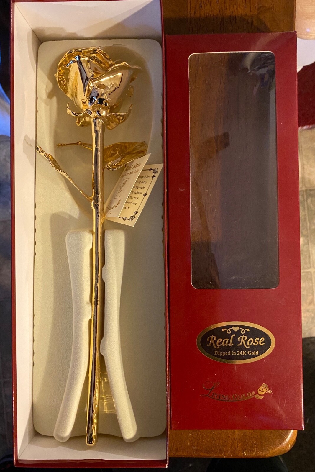 (New) Living Gold Co. USA Real Rose Dipped in 24K Gold w/ Cert of Authentication