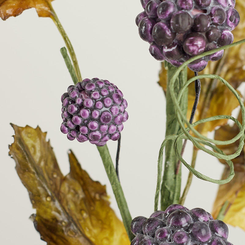 Factory Direct Craft Artificial Purple Grape Cluster and Leaf Stems