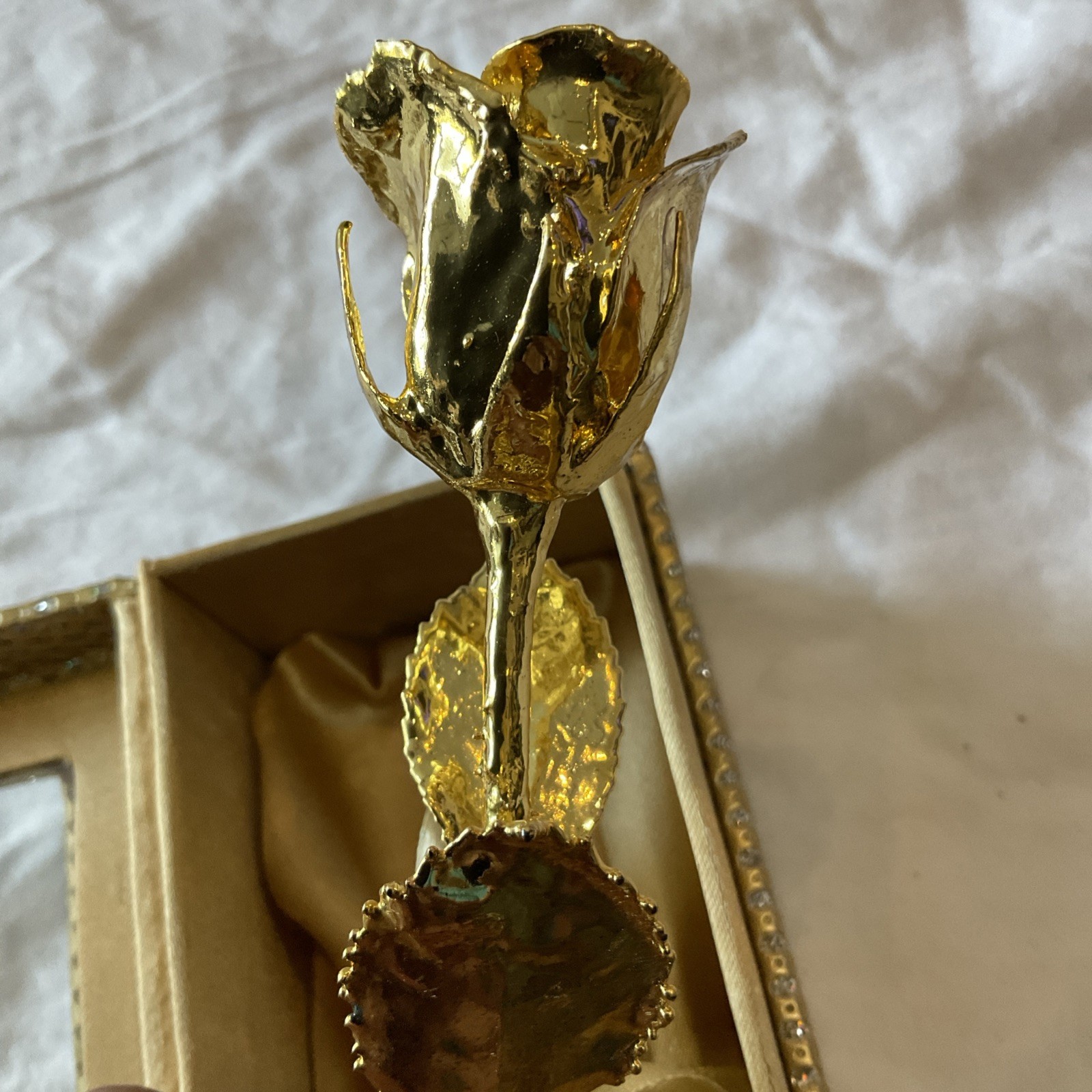 Gold Dipped 24K Natural Gold Rose with Golden Box Gift Men & Women 6″ Long