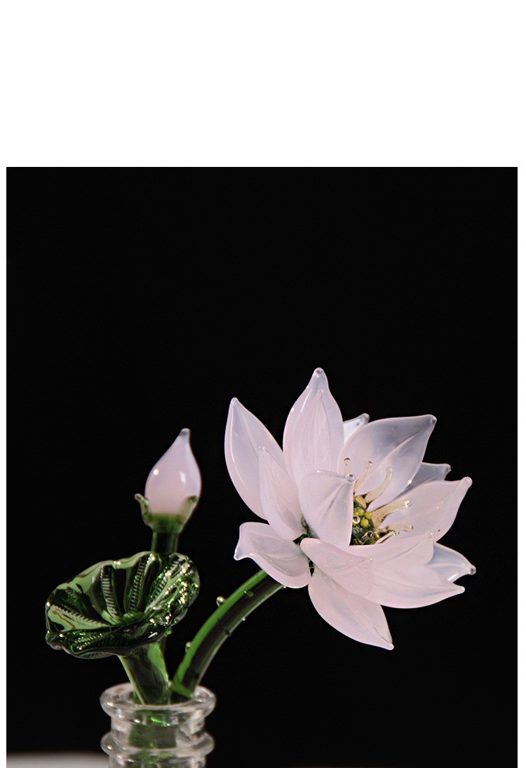 A Set Colored Glaze Lotus Flower Handmade Glass Preserved Flower(NO Vase)