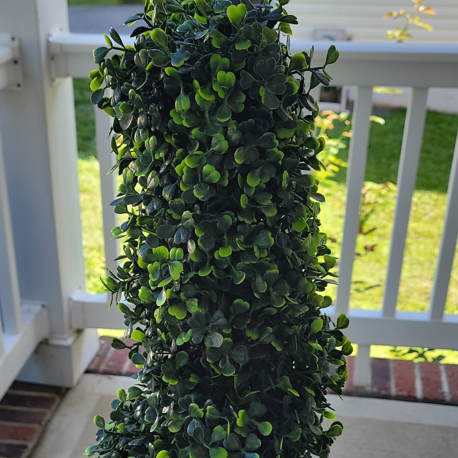 Artificial Green Boxwood Twisted Spiral Topiary Tree in Pot, Plastic