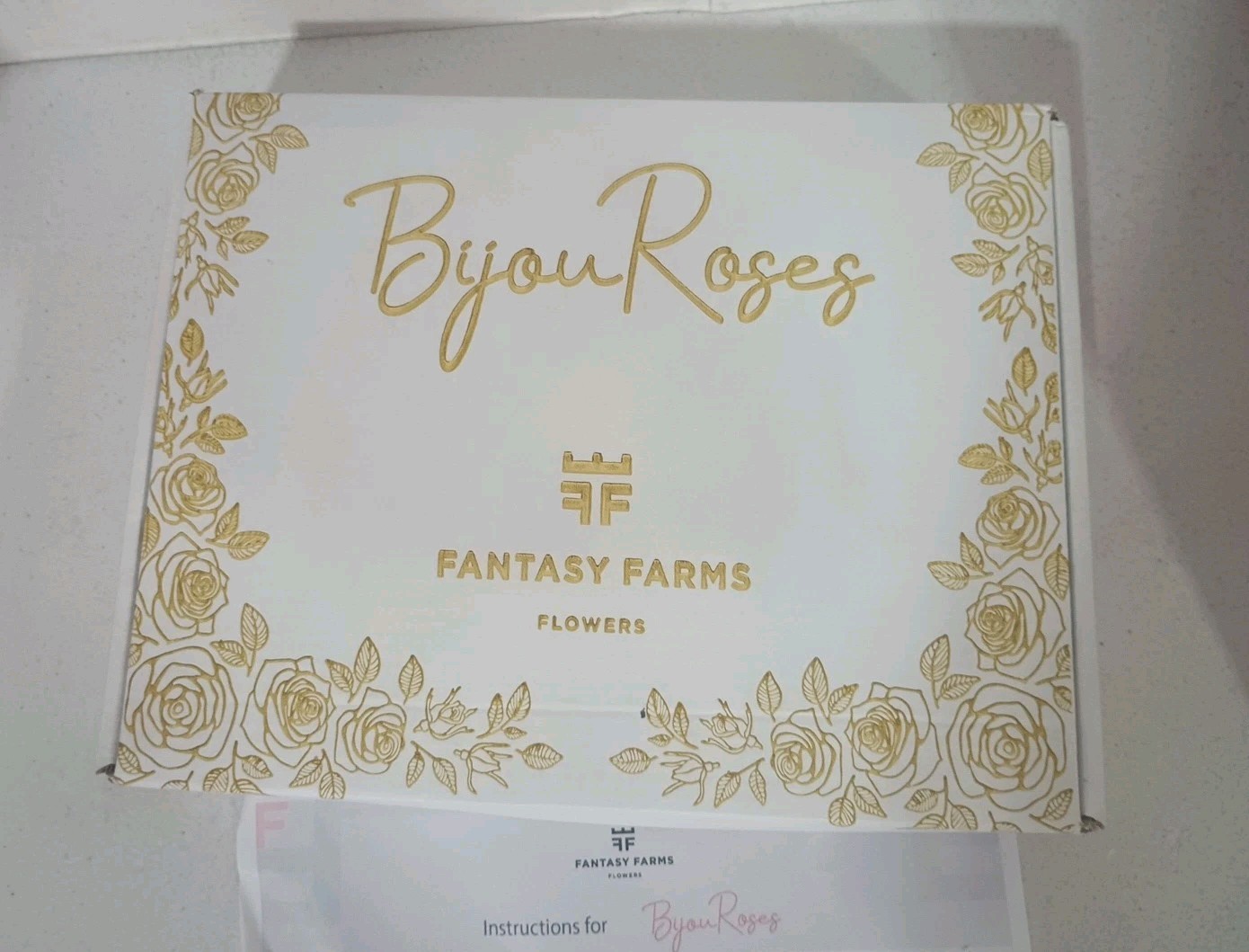 Fantasy Farms Flowers Display Set Of 20 Bijou Roses
