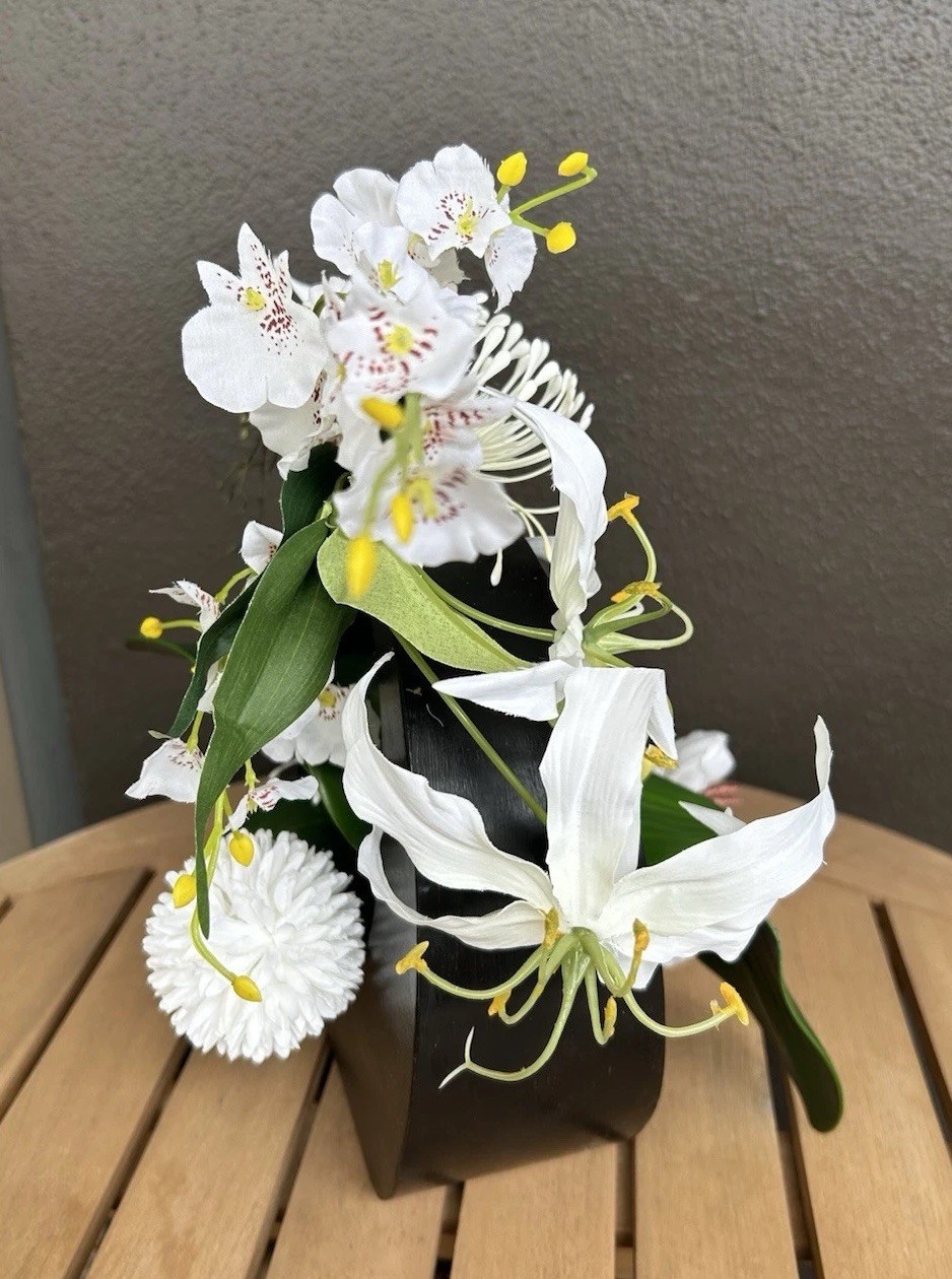Silk Floral arrangement, centerpiece, orchids, lilies, Japanese,contemporary,