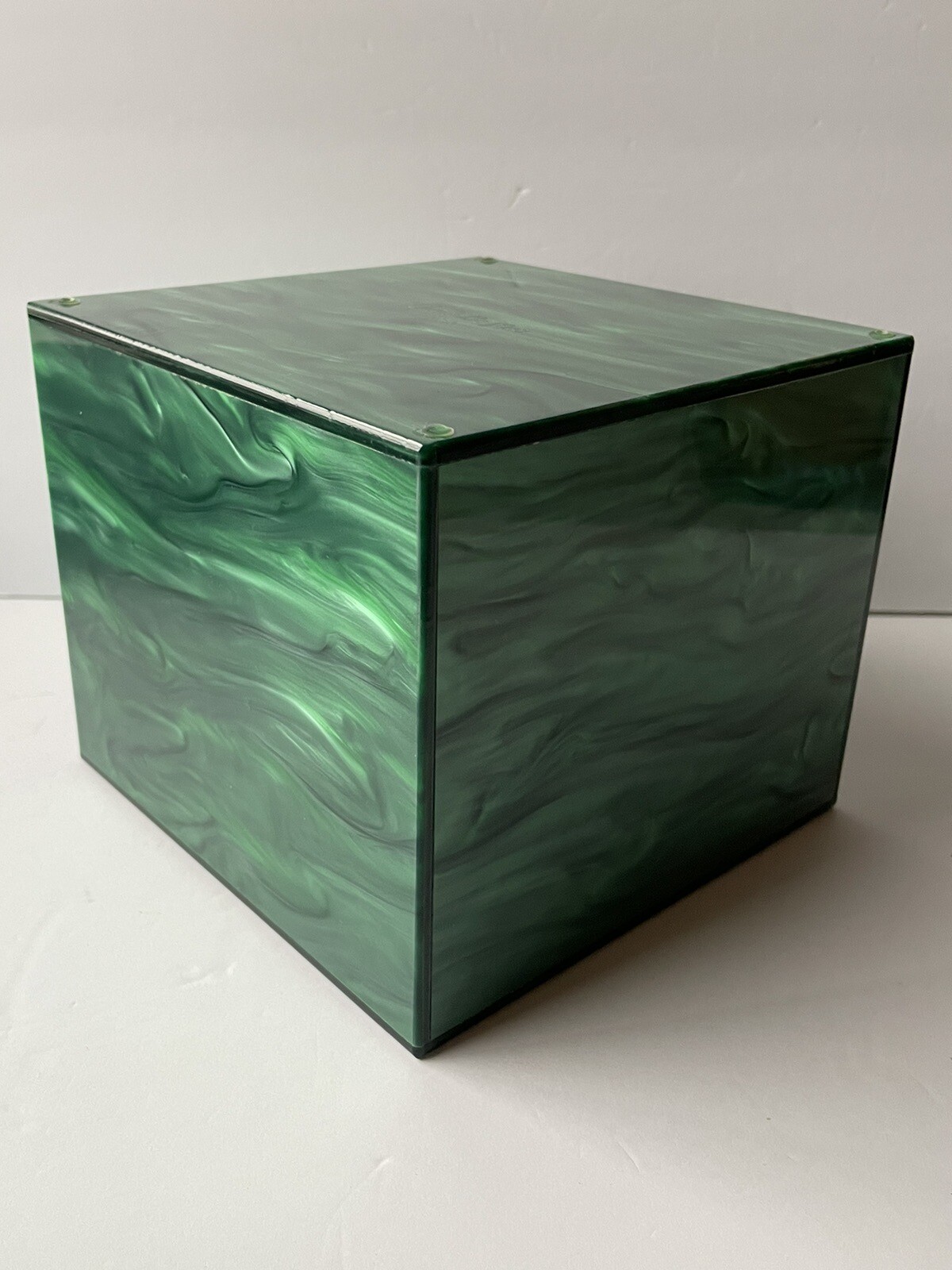 charlotte max orchid box Flower Planter Vase Pearl Green Lucite Retail $180