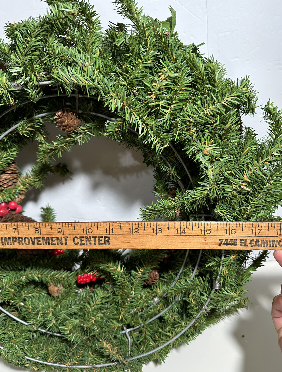 Vintage Garland Natural Berry Pine Style Christmas Door Wreath 18”