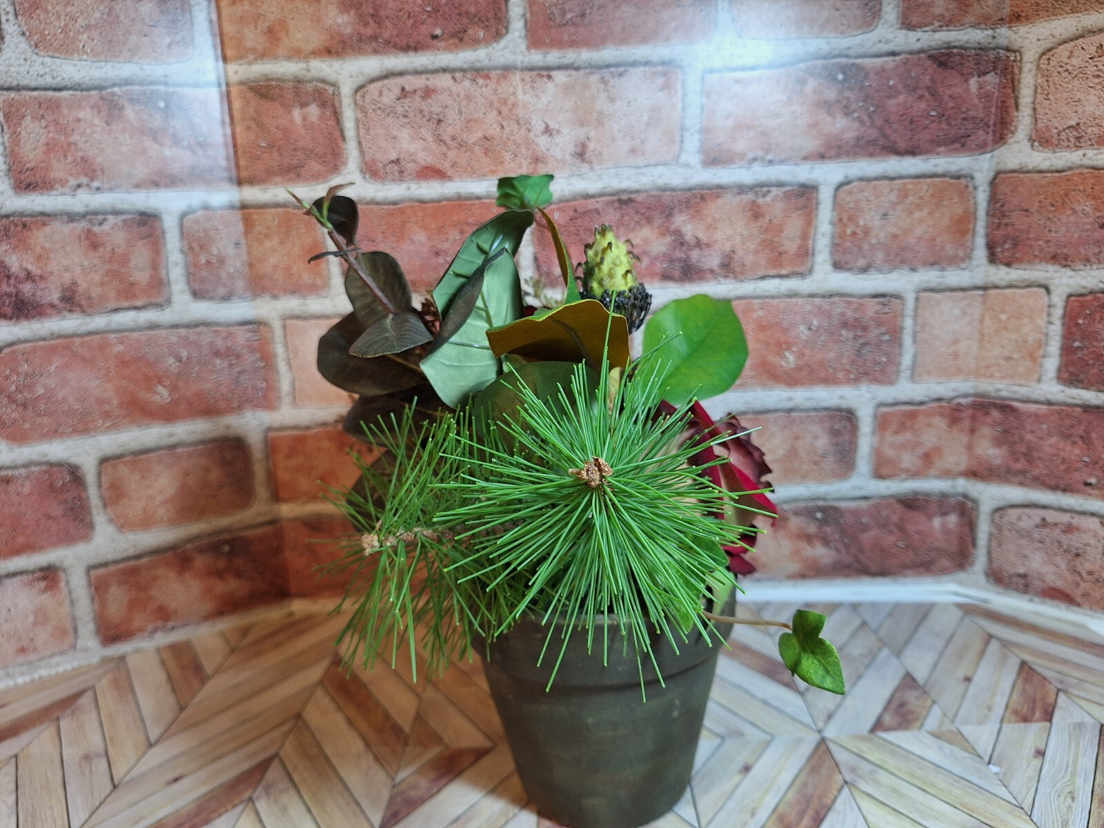 Faux Mixed Floral Arrangement W/Red Roses Rustic felt bottom Pot, Stunning!