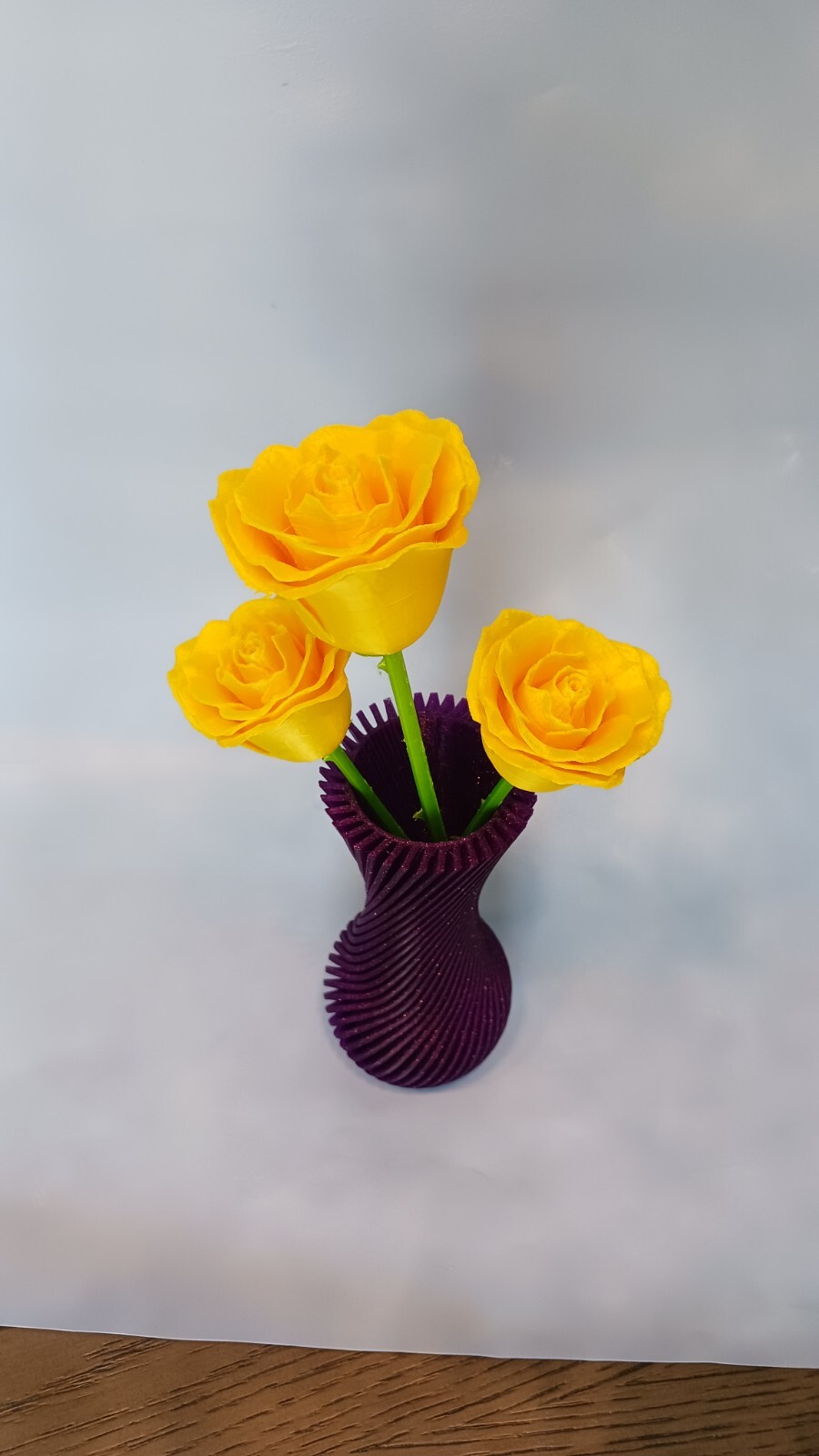 Mother’s Day Flowers Roses w/Vase 3D printed 3 Rose colors 2 color vases