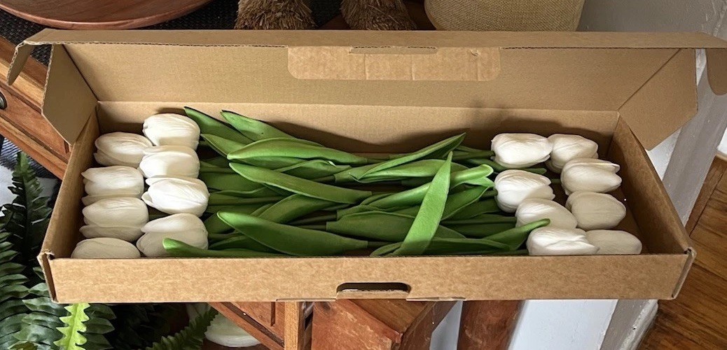 Beautiful White Faux Tulips, 16 Count. Any Occasion. Brand New In Box