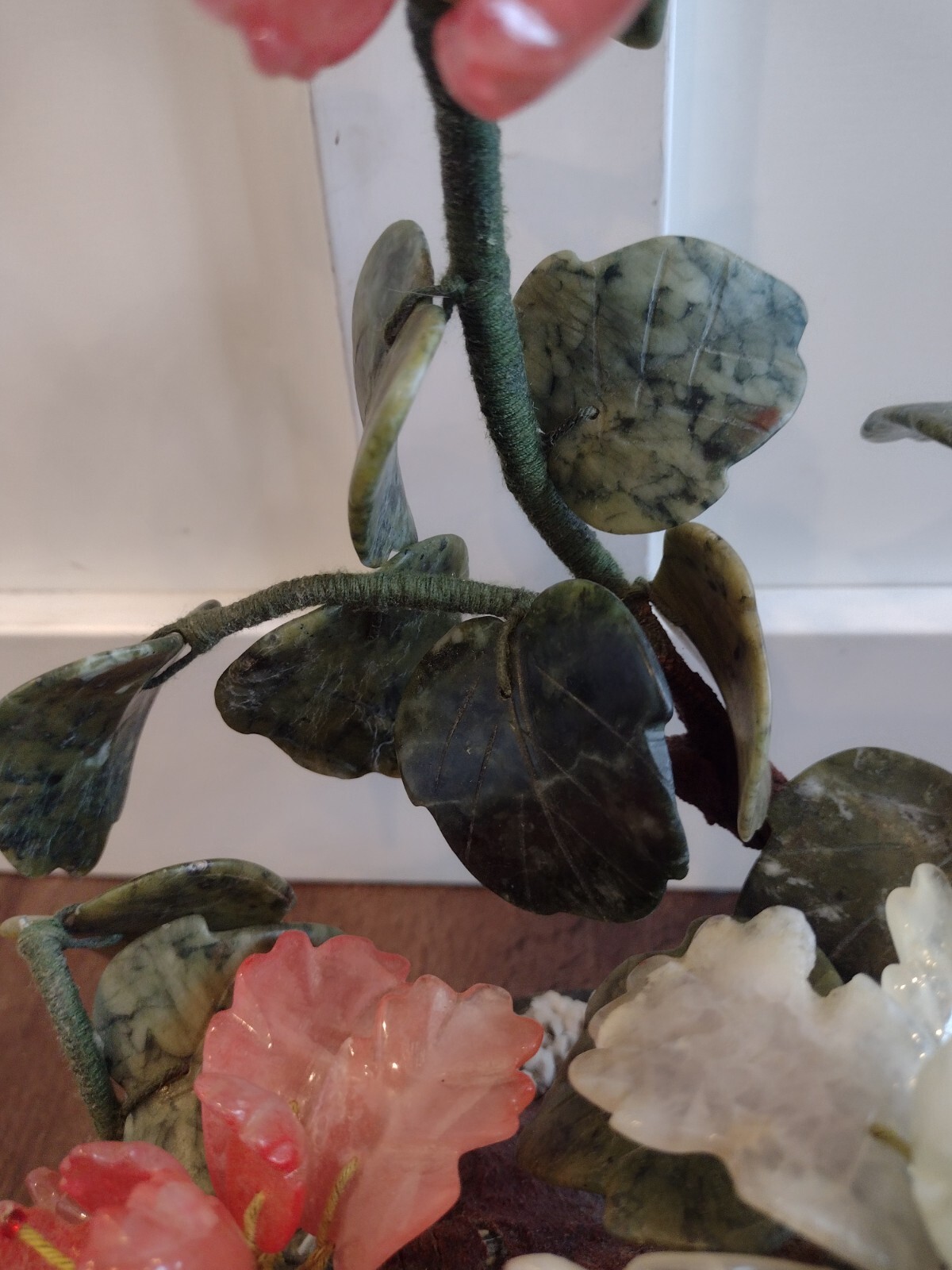 Vintage Bonsai Blossom Flower Tree Jade Agate Quartz Stone Glass Gorgeous 10″
