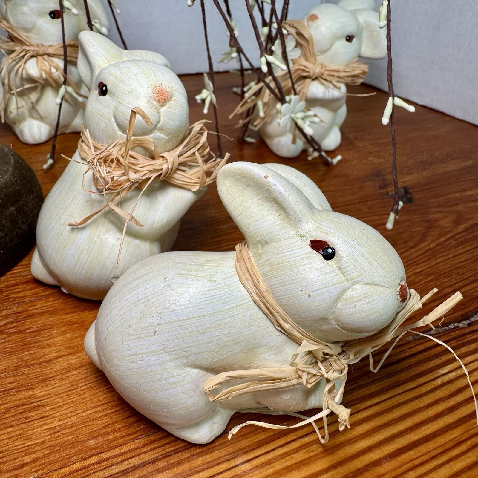 Primitive Spring Pip Berry Willow Tree Woven Flower Baskets 7 Bunnies Vignette