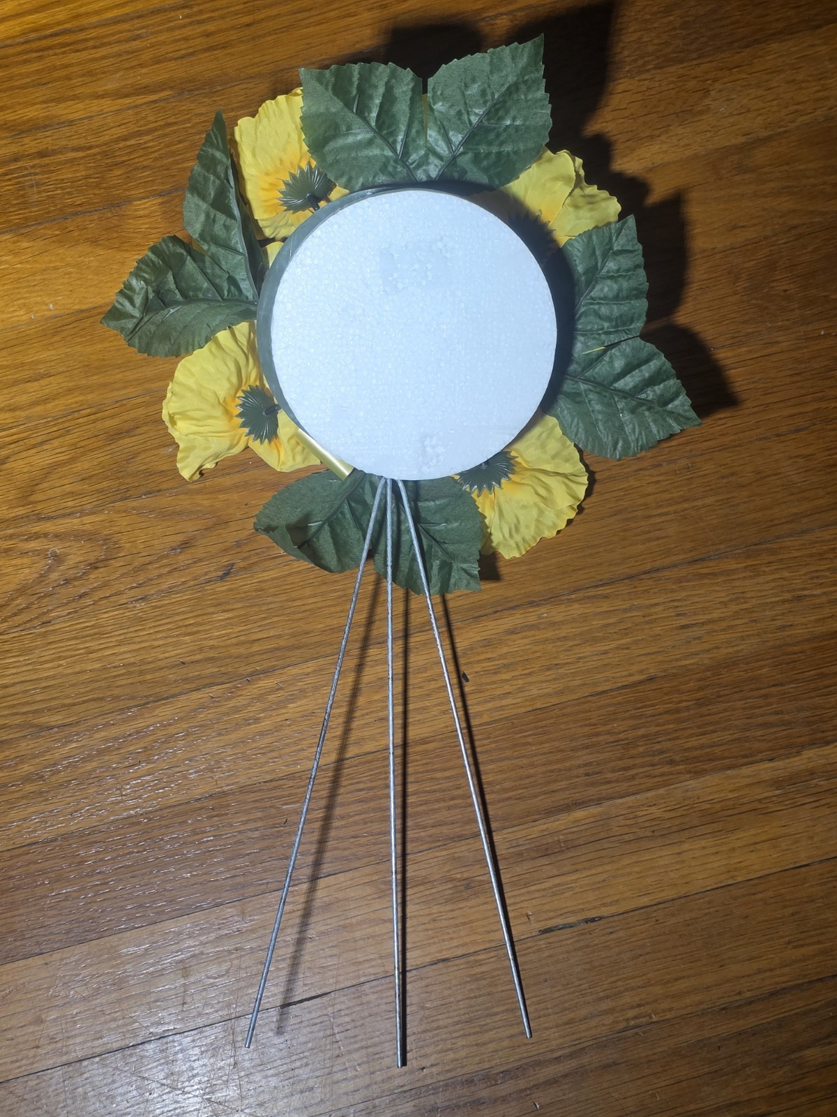DECOR Memorial Tabletop Graveside Wreath Floral 10″ Yellow