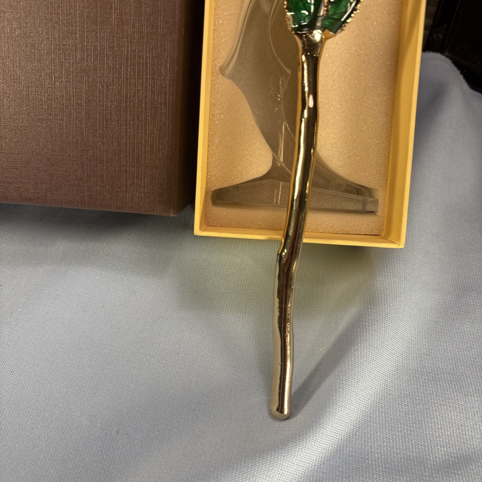 Sinvitron Gold Dipped Rose 24K Real Rose Long Stem Gold Plated Rose w/ Stand