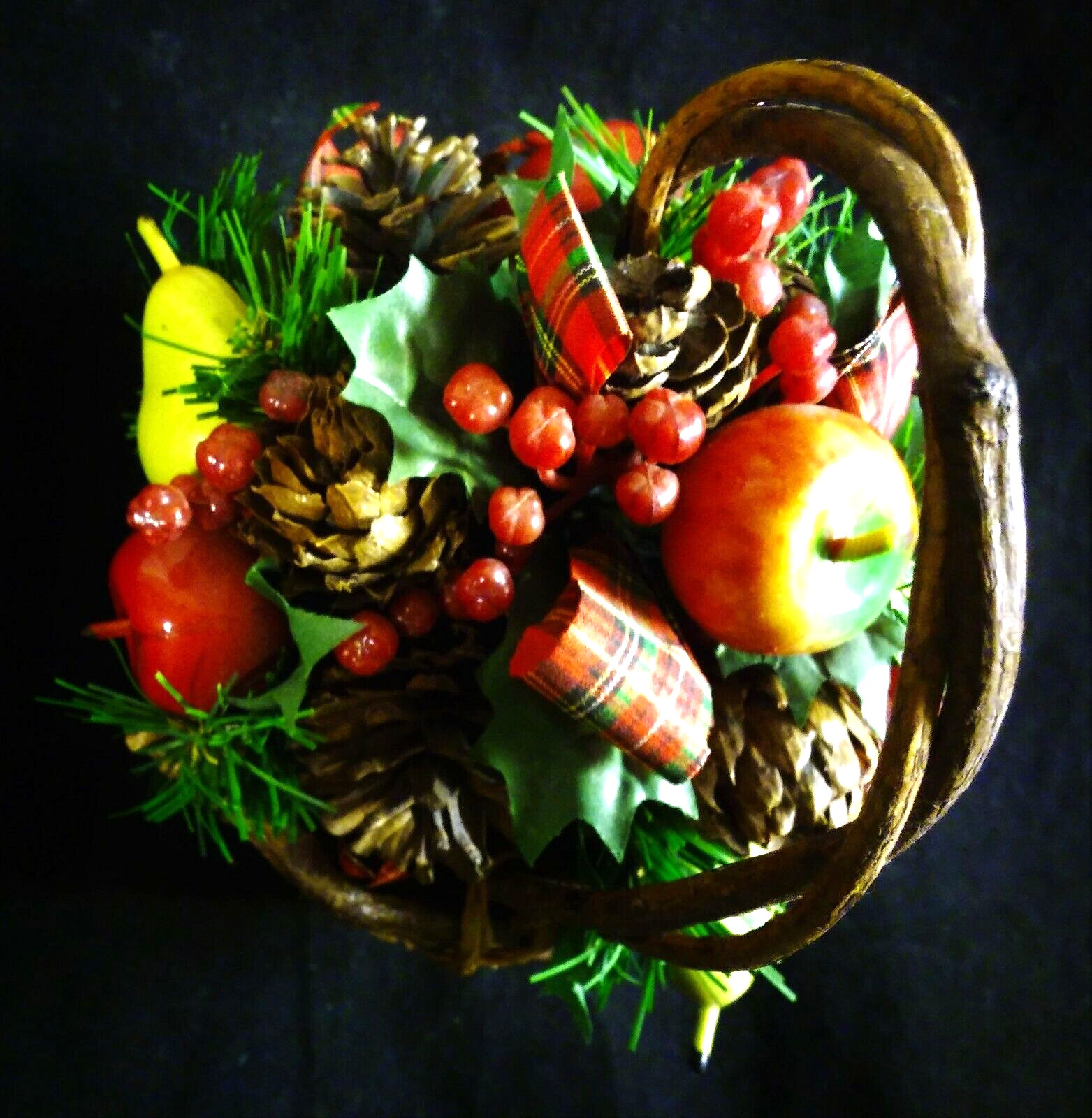 NWT Artificial Christmas Fruit & Greenery Rustic Basket w/Cones & Ribbon 9″Tall
