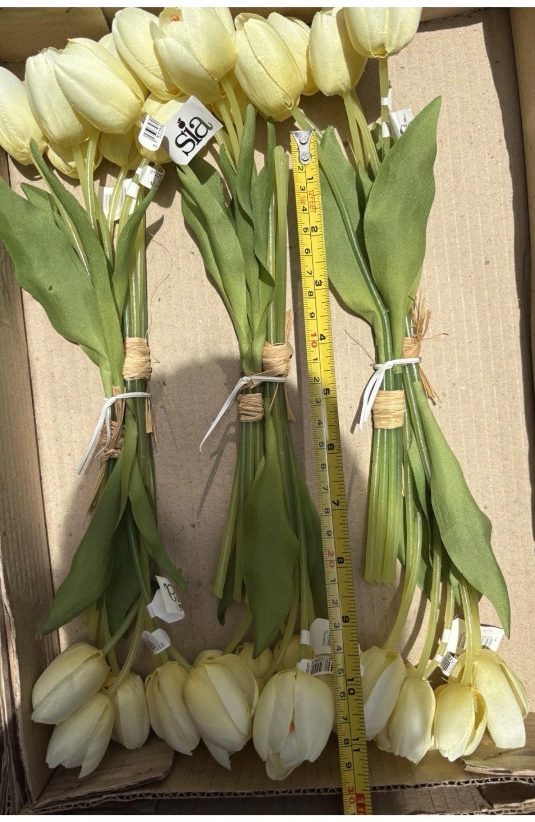 New in Box 6 Bunches of 11″ Artifical Tulips by SIA