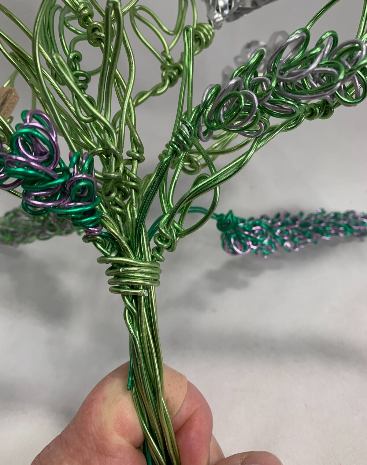 ONE MILLION ROSES Handmade Metal Rose Bouquet – WIRE FLOWERS